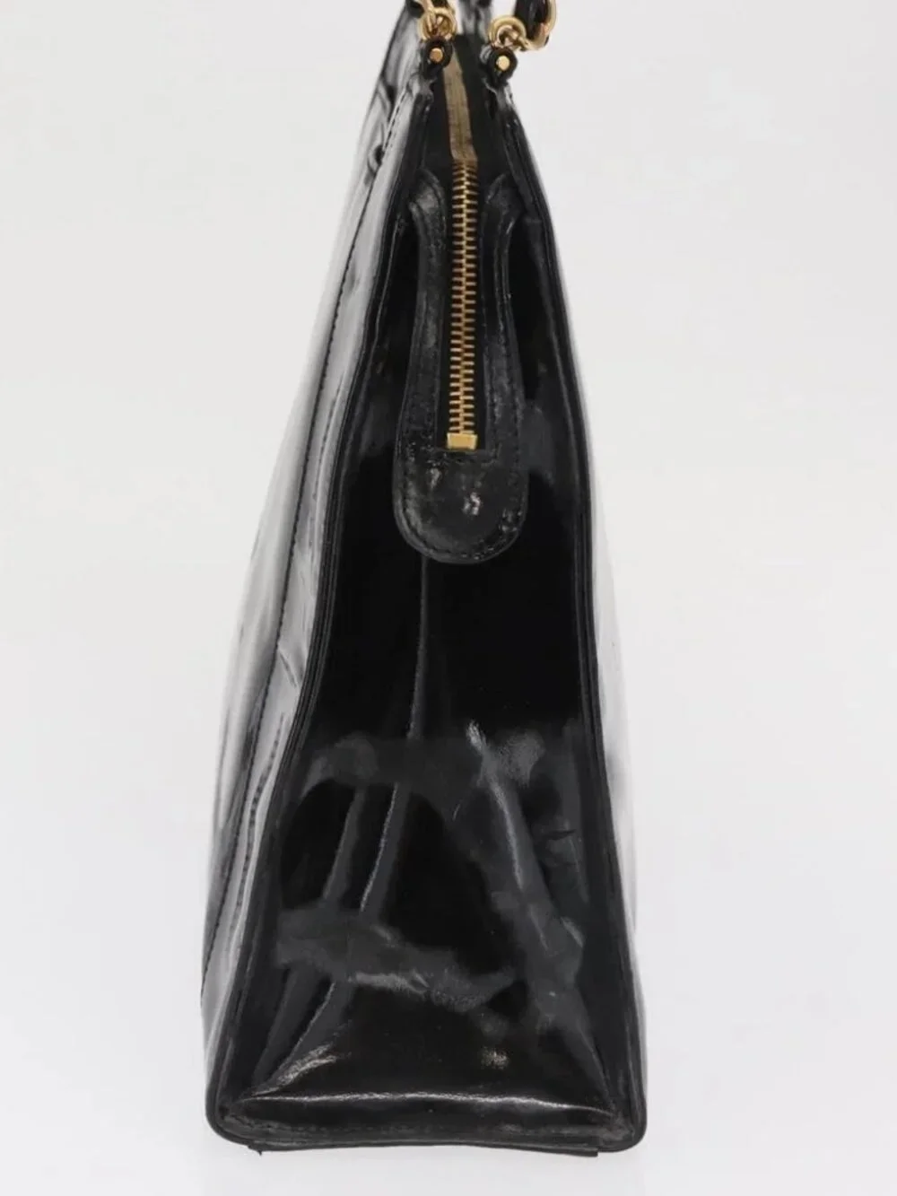 CHANEL brand	chanel color	black